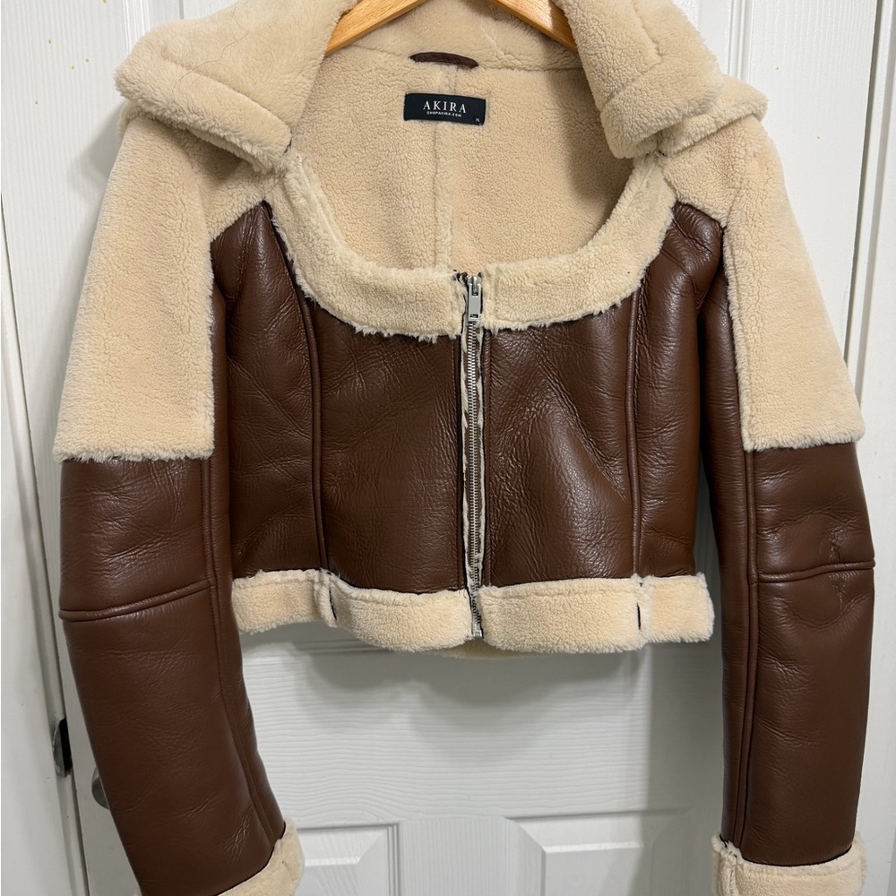AKIRA Women's Teddy Jacket in Brown and Cream